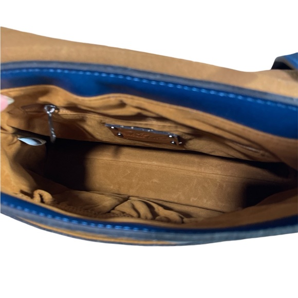 Patricia Nash Mili Leather Medium Flap Crossbody w/ Coin Pouch 0107 - Picture 11 of 13